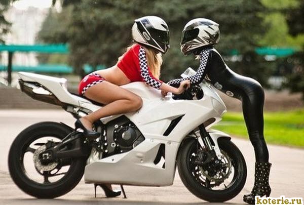 красивые девушки на мотоциклах